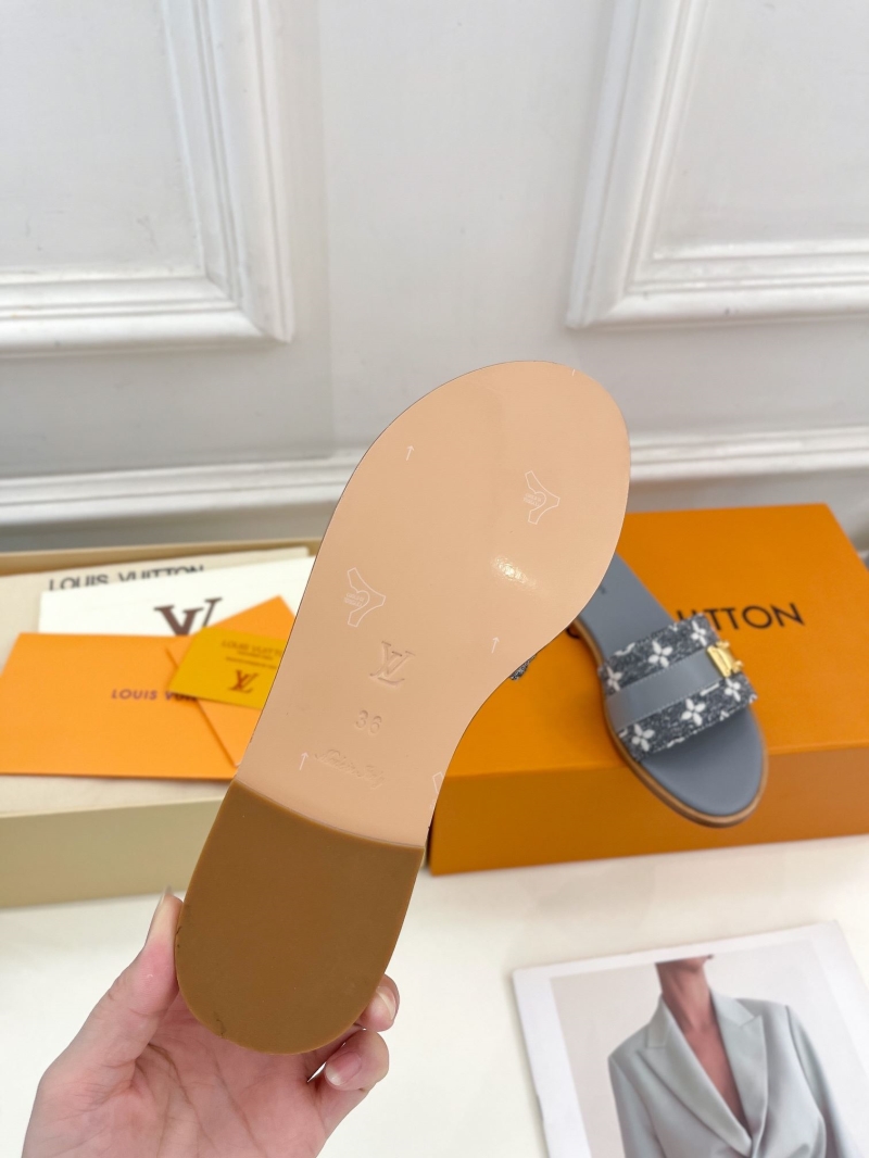 Louis Vuitton Slippers